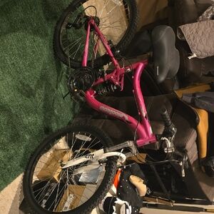Pink Women's Mountain Bike